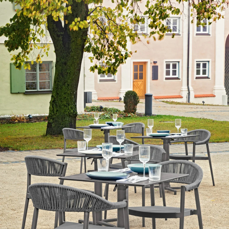 Kolekcja krzeseł Amelia