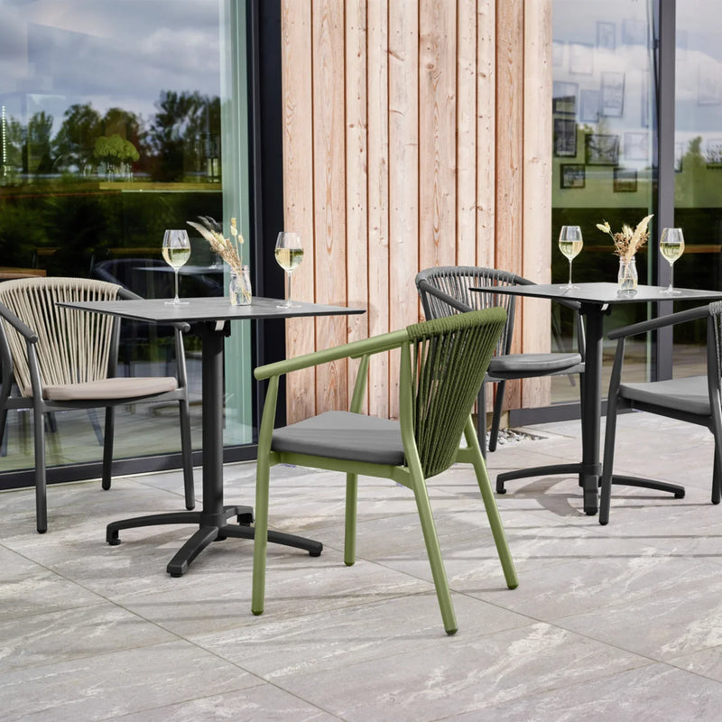 Kolekcja mebli Calvo