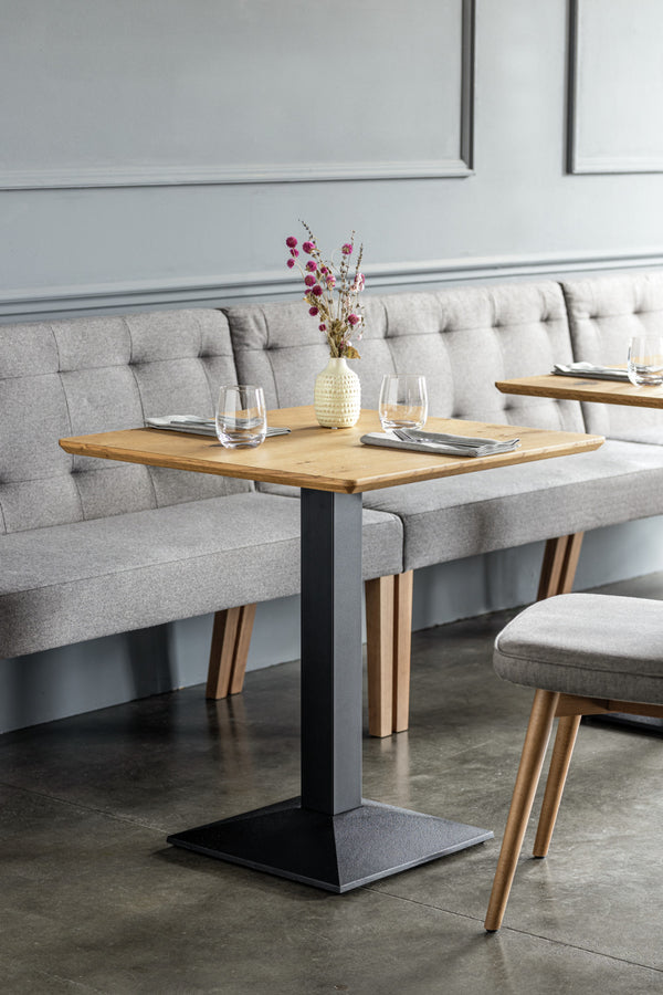 podstawa Quadro kwadratowa; 42x42x72 cm (SxDxW); czarny; kwadrat