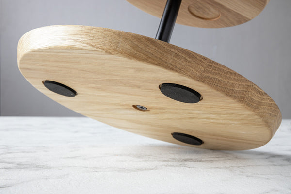 etażerka Cornu 2-poziomowa krótka bez nóg; 34.8x25.5 cm (ØxW); dąb/czarny; okrągły