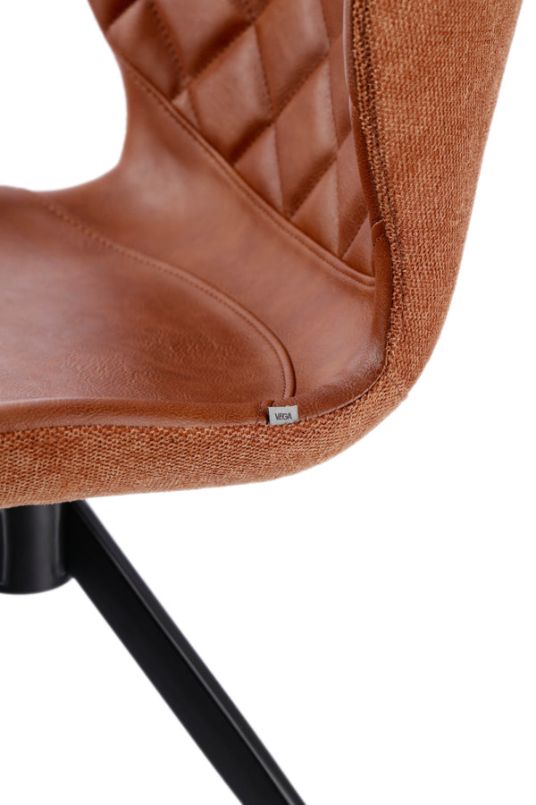 krzesło Kansas; 49x56x78 cm (SxGxW); siedzisko koniak, stelaż czarny; 2 sztuka / opakowanie