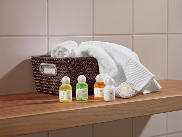 szampon pielęgnacyjny V-Touch Classic; 45 ml; złoto/biały; 240 sztuka / opakowanie