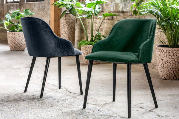 krzesło Almonda; 54x64x77.5 cm (SxGxW); siedzisko jodła zielona, stelaż czarny