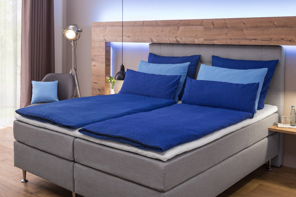 pościel Mallorca zakładka hotelowa; 135x200 cm (SxD), 80x80 cm (DxS); jasny niebieski