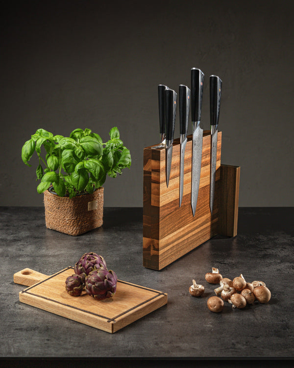 Santokumesser Aurora; Klingenlänge 18 cm, 33 cm (D); czarny