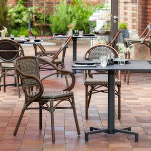 Kolekcja mebli Tolia