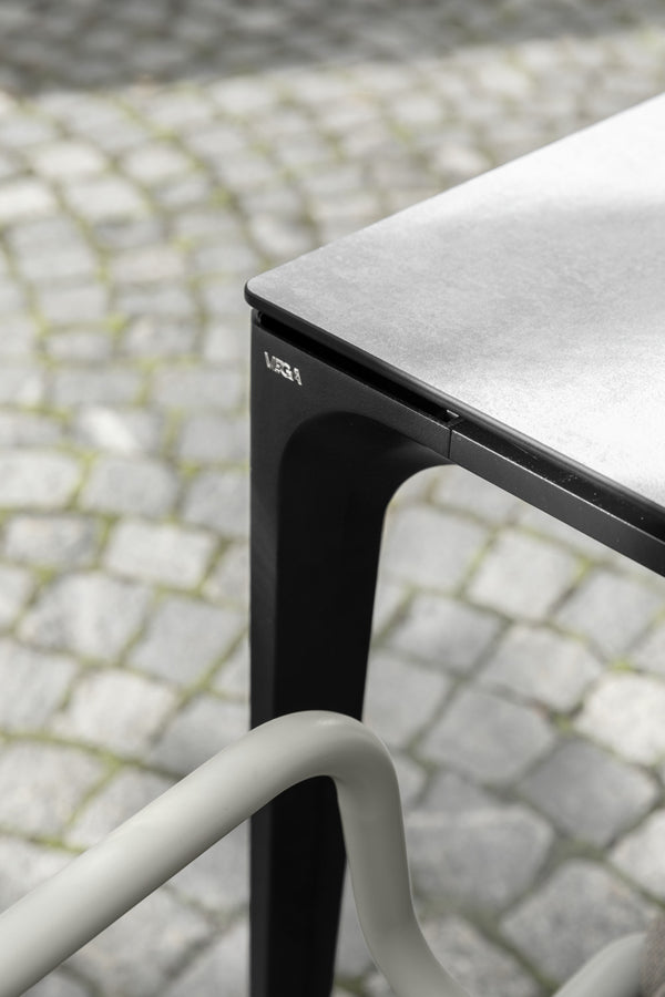  stelaż czarny; kwadrat