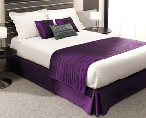 bieżnik łóżkowy Palmito; 65x200 cm (SxD); śliwka; prostokątny