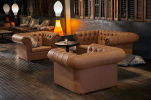 fotel Chesterfield; 114x97x72.5 cm (SxGxW); siedzisko brązowy